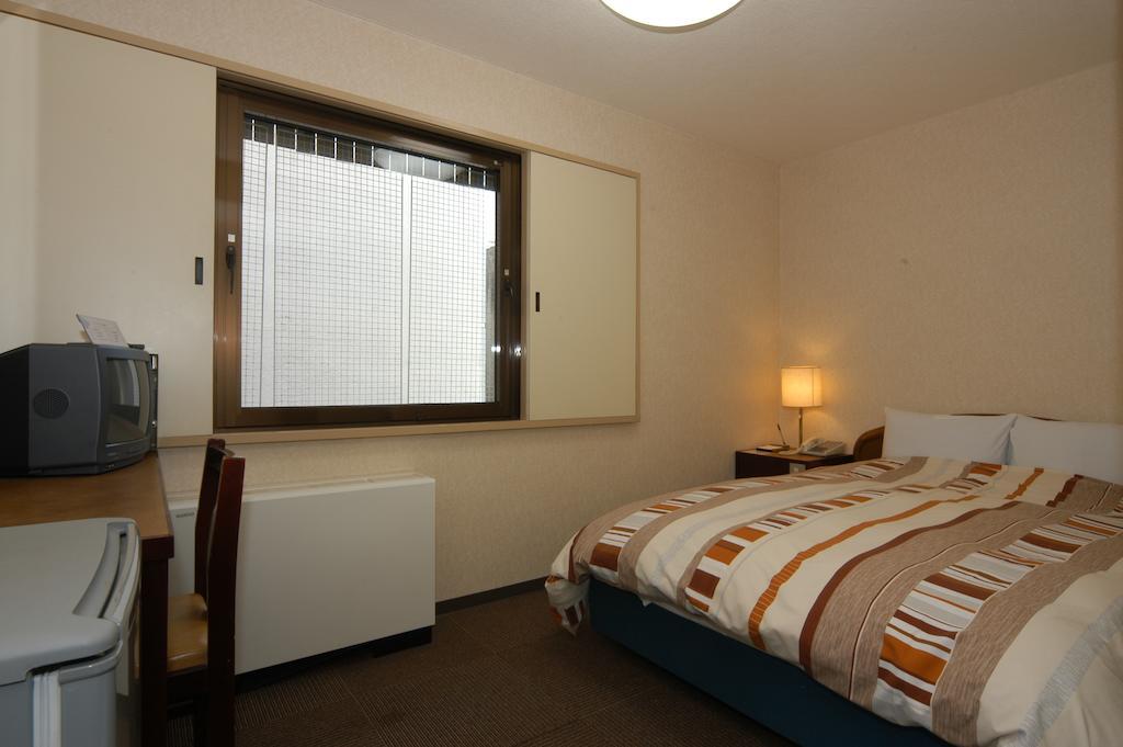 Business Hotel Tateyama Toyama Chambre photo